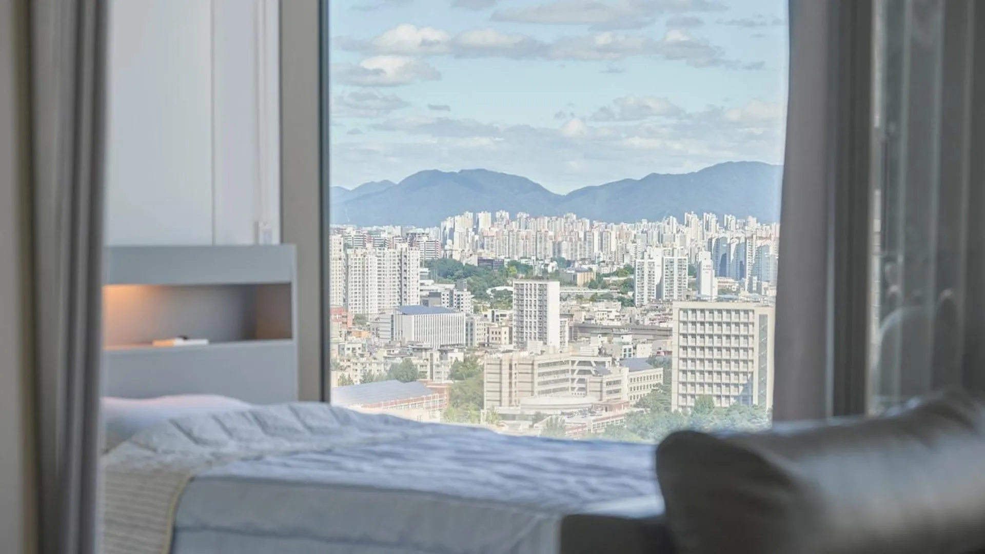 서울 광진의 프라이빗 하우스 (m², 침실 2개, 프라이빗 욕실 1개) 3성급 싱글룸 로비