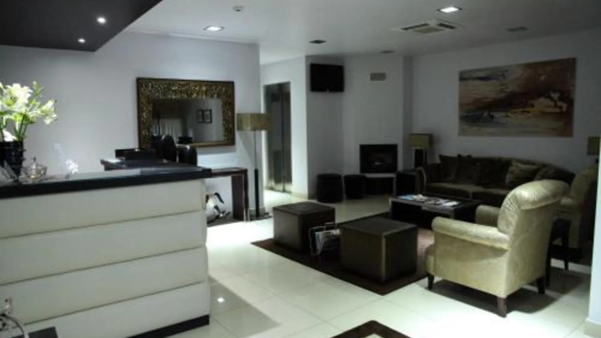 차베스 Hotel Katia 2성급 호텔 레스토랑