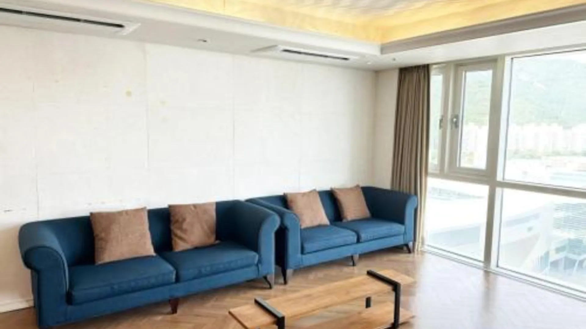 부산 센텀시티 호텔 3성급 호텔 로비