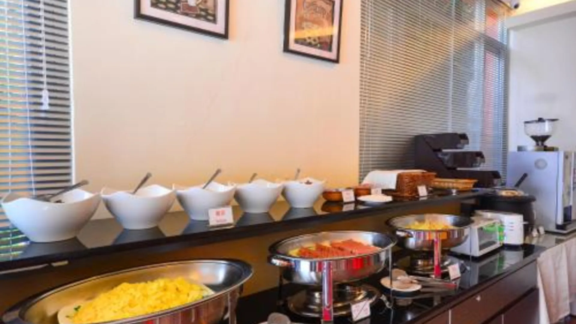 타이베이 쿠리어 스테이션 3성급 호텔 레스토랑