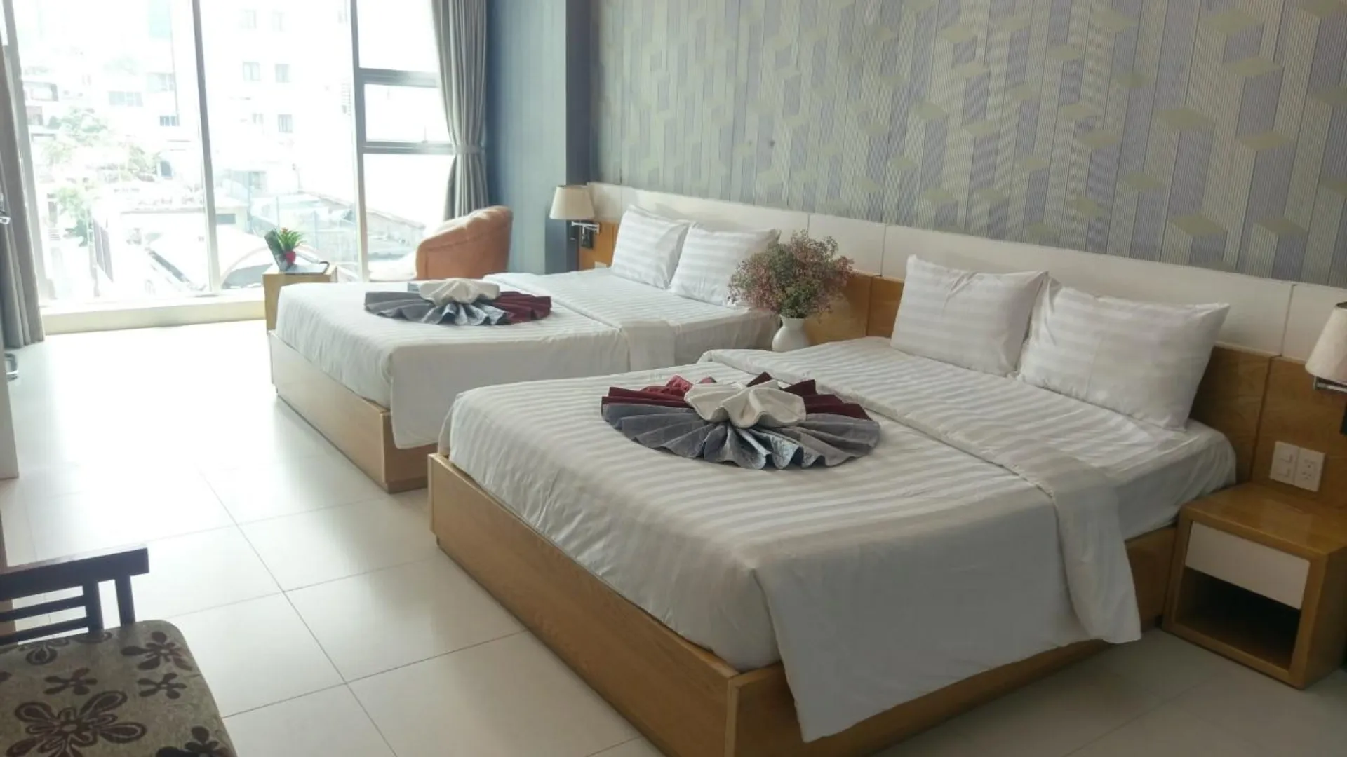 호치민 반 안 럭셔리 호텔 2성급 호텔 스위트룸