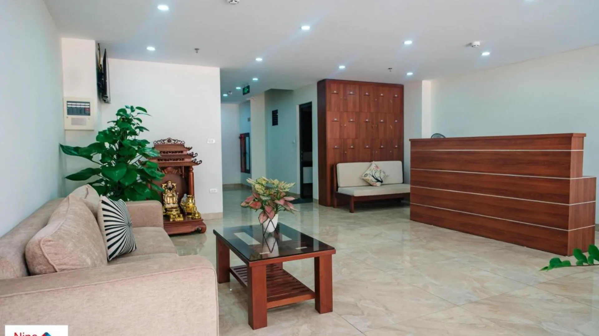 하노이 나인 하우징 12 다오탄 3성급 호텔 레스토랑