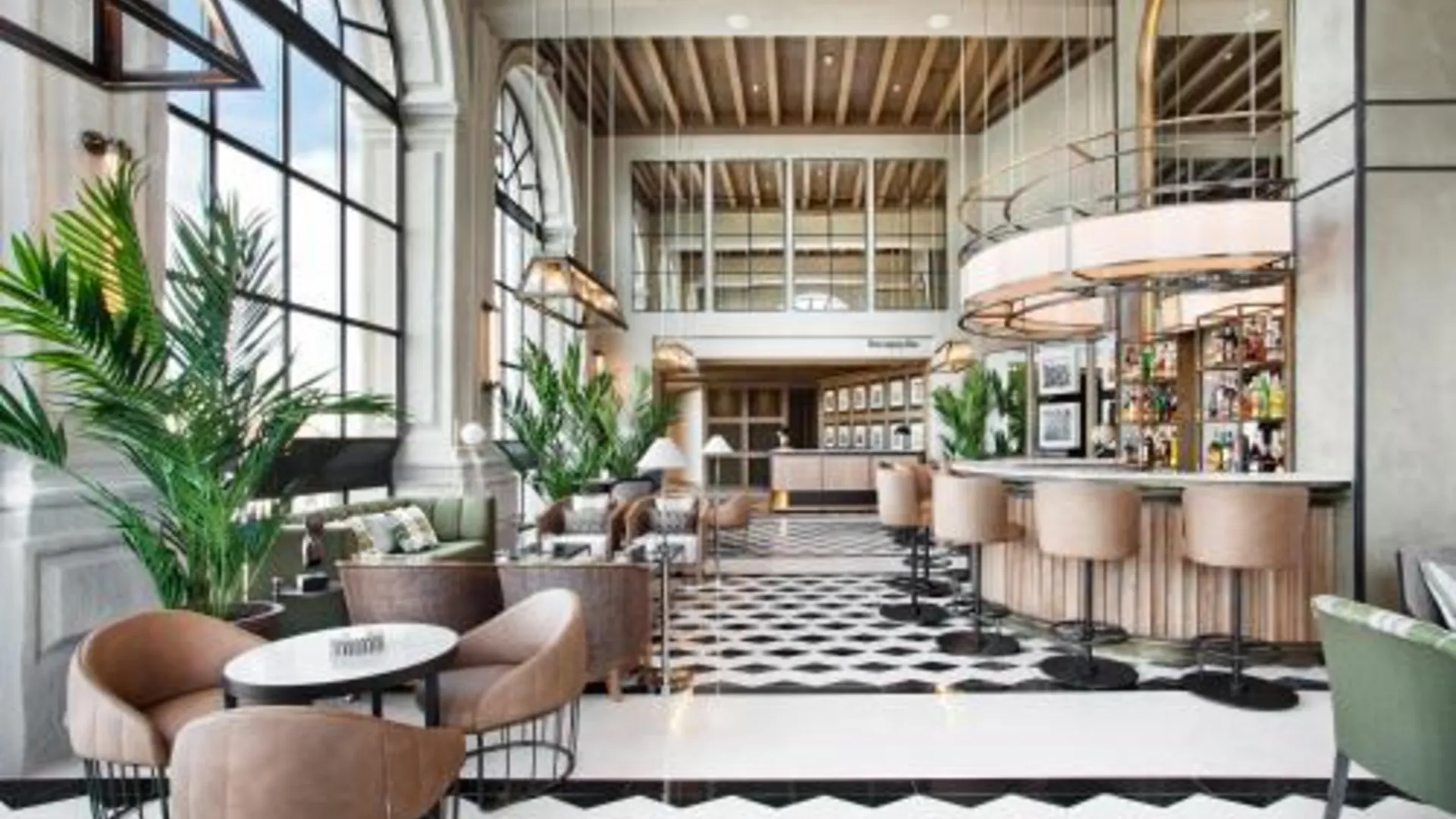 빌라 노바 드 가이아 빈치 폰테 데 페로 4성급 호텔 로비