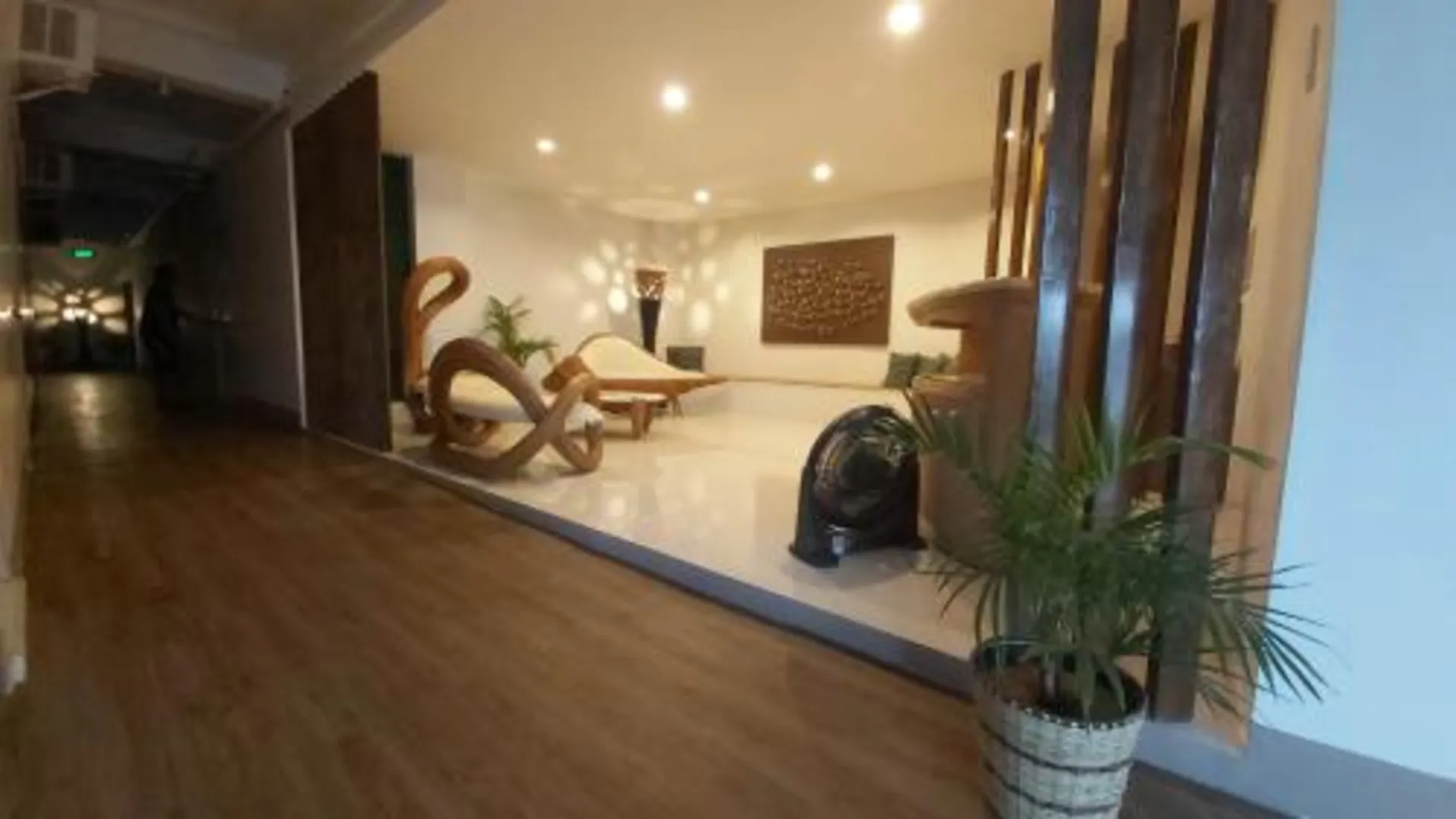 세부 트래블러 홈 3성급 호텔 로비