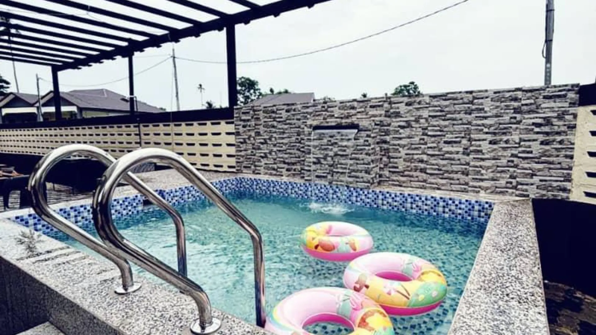 코타바루 판타이 차하야 부란 (PCB)의 프라이빗 하우스 (111m², 침실 1개, 프라이빗 욕실 2개) 2성급 싱글룸 객실