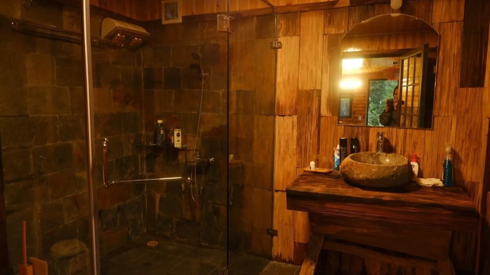 사파 따핀의 프라이빗 하우스 (300m², 침실 5개, 프라이빗 욕실 5개) 3성급 싱글룸 전망