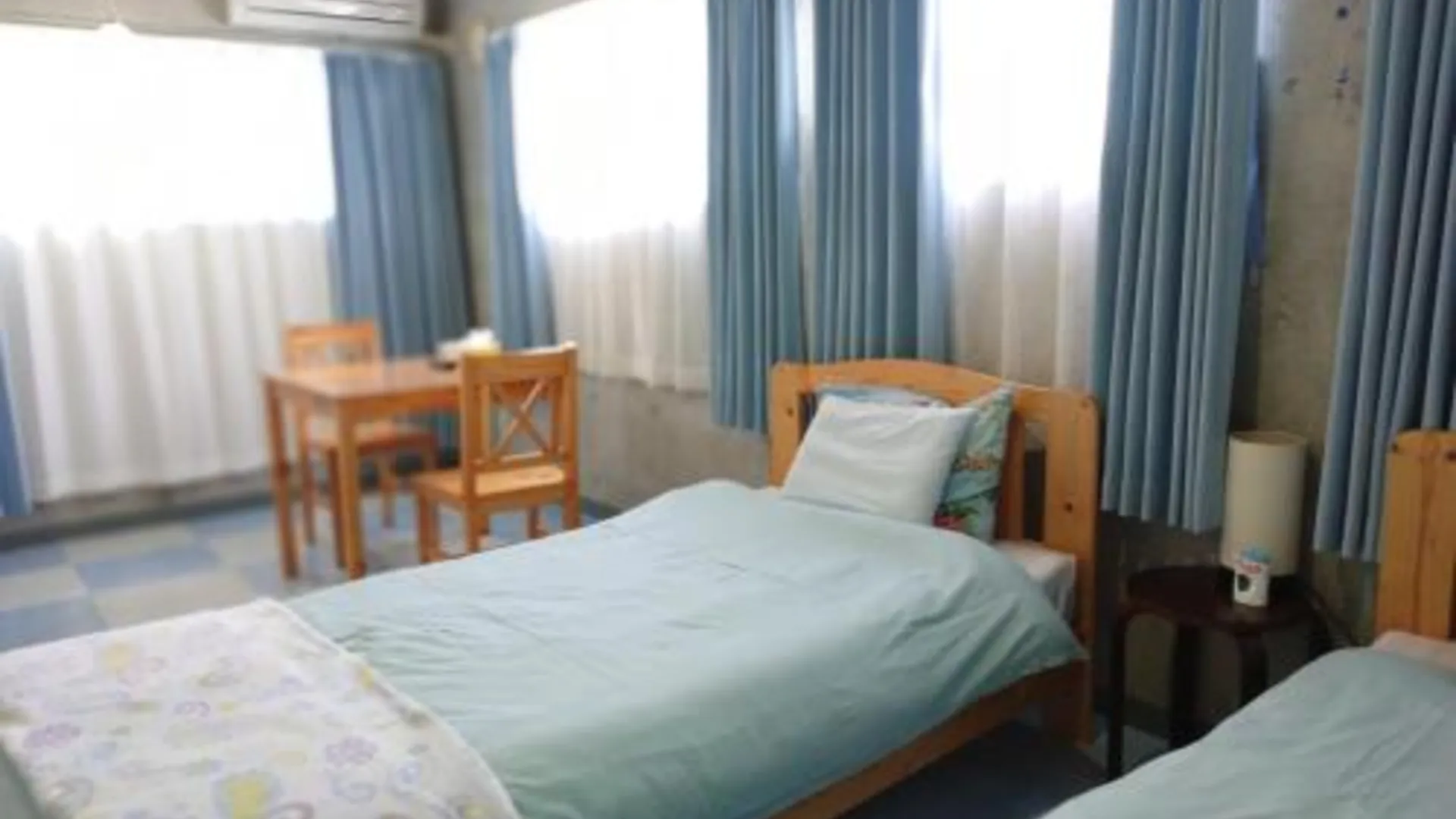 오키나와 본섬 게스트하우스 씨 글래스 1성급 호텔 스위트룸