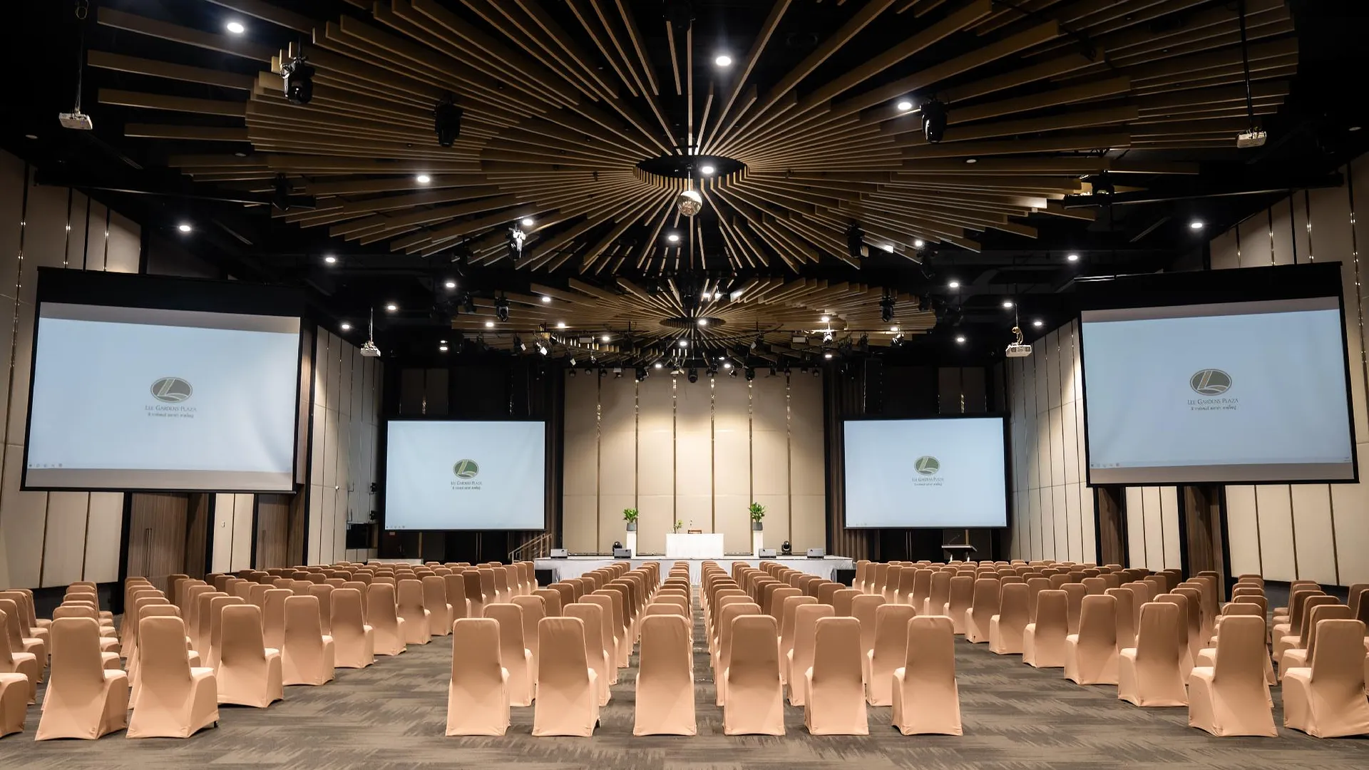 핫야이 리 가든즈 플라자 호텔 3성급 호텔 객실