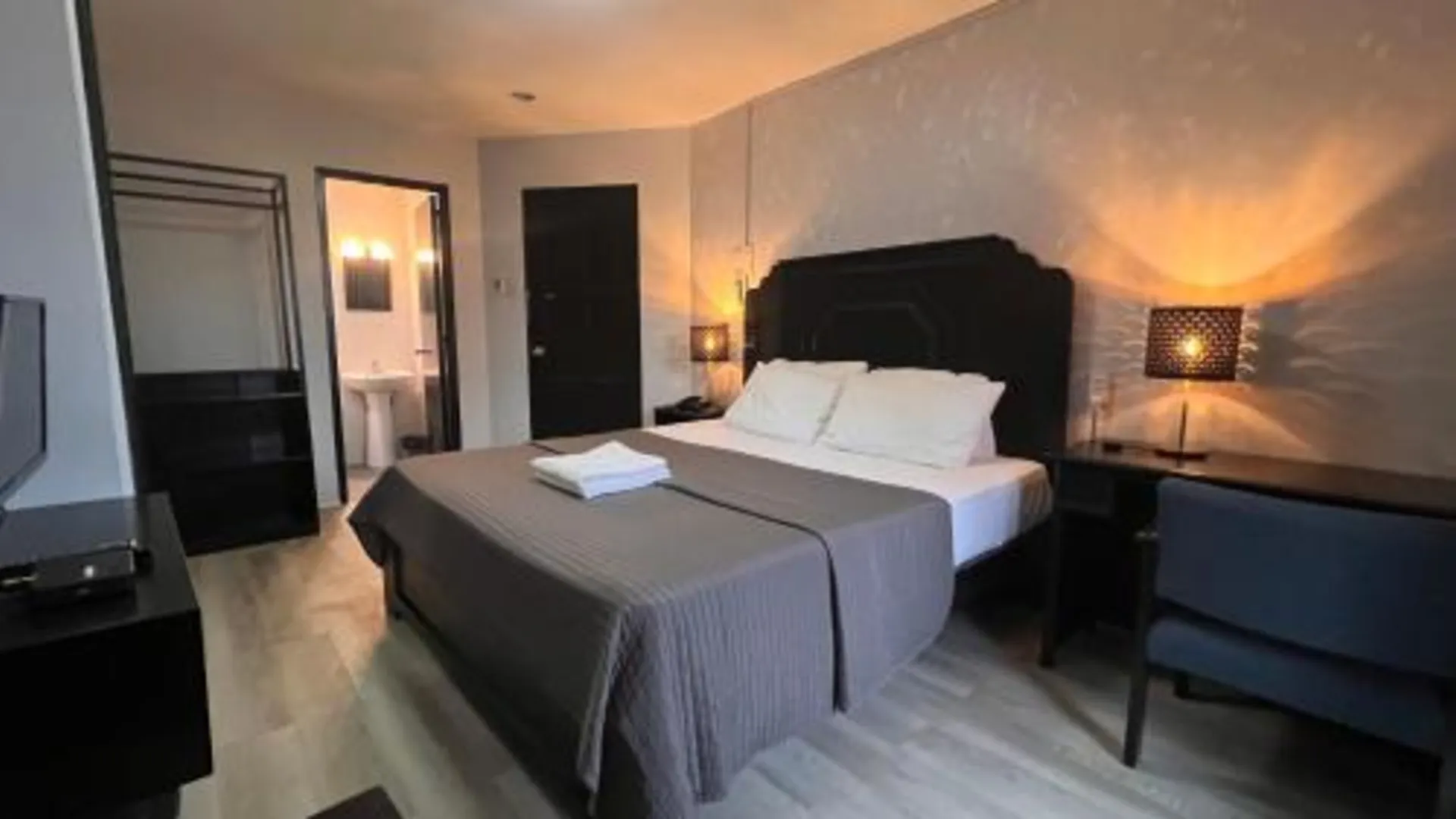 세부 호텔 카파다 2성급 호텔 스위트룸