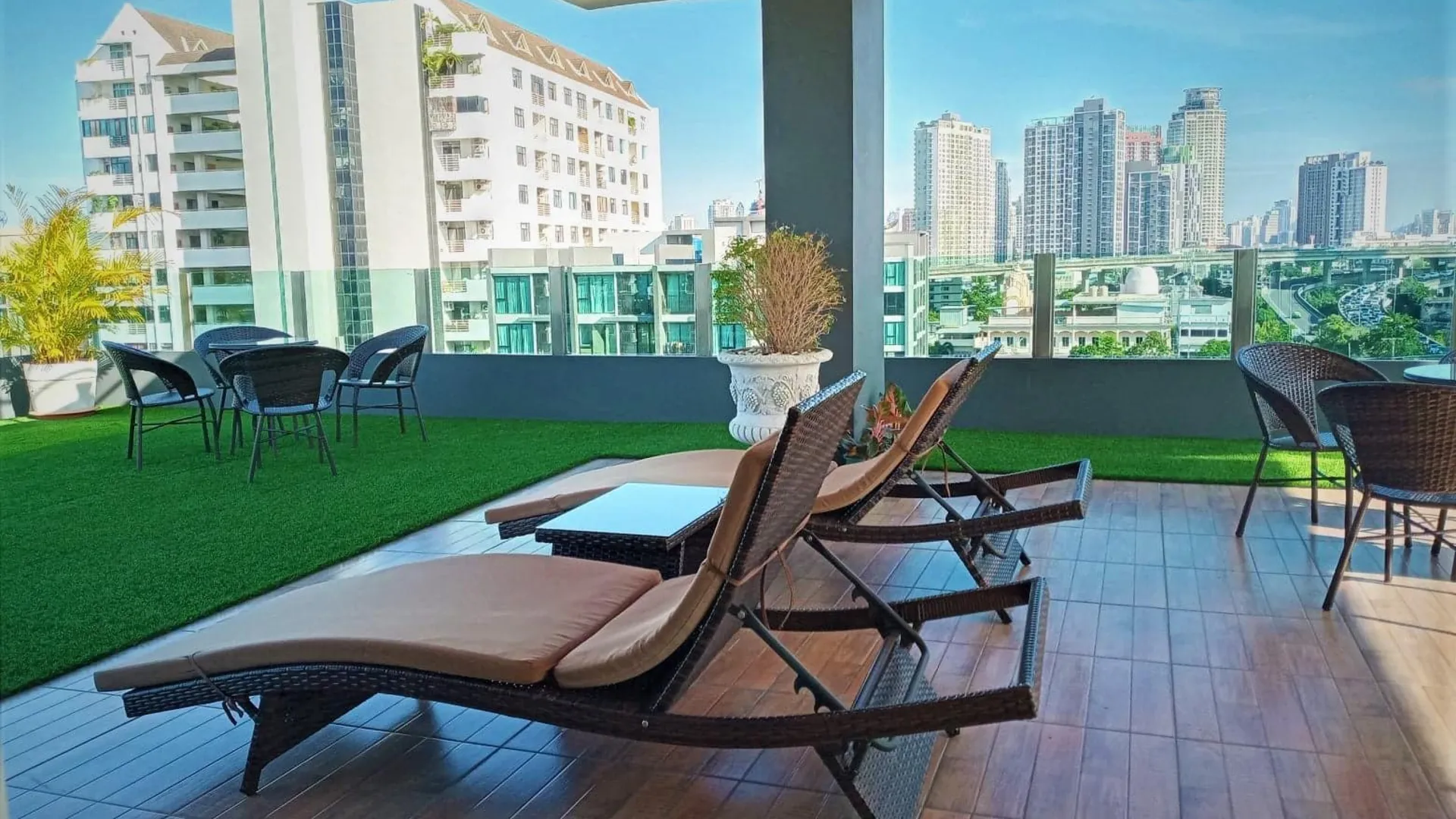 방콕 더 큐브 피프티 호텔 3성급 호텔 객실