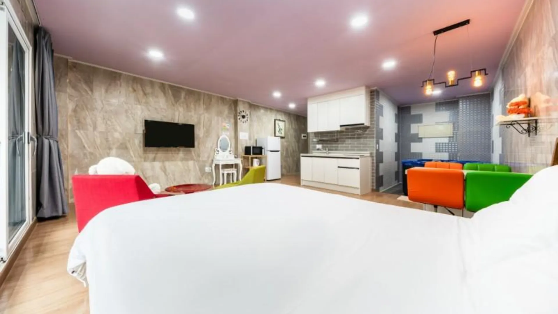 가평 가평 에스앤비스파펜션 (계곡인접) 2성급 게스트하우스 스위트룸