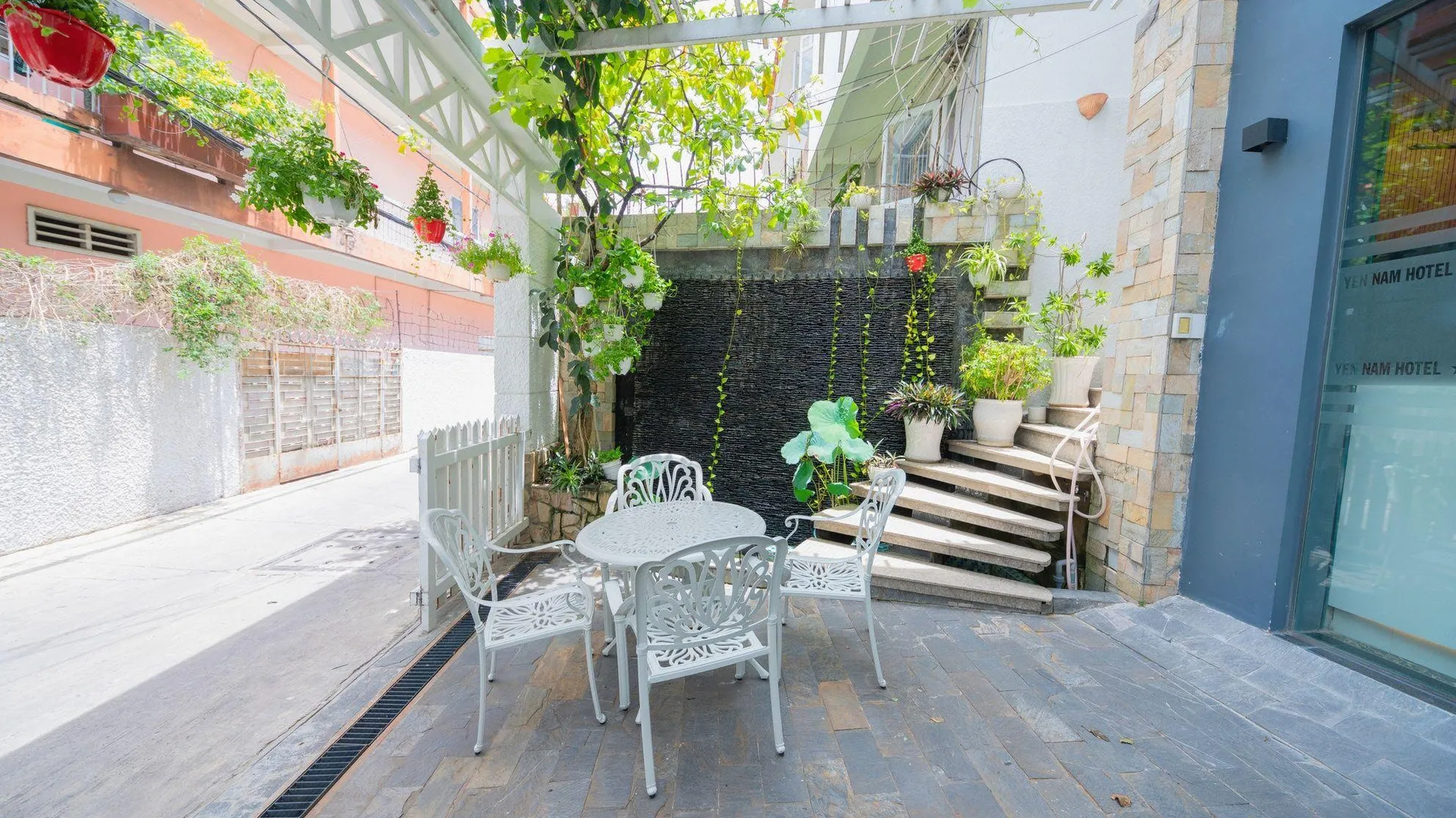 호치민 옌 남 호텔 응우옌 타이 손 3성급 호텔 수영장