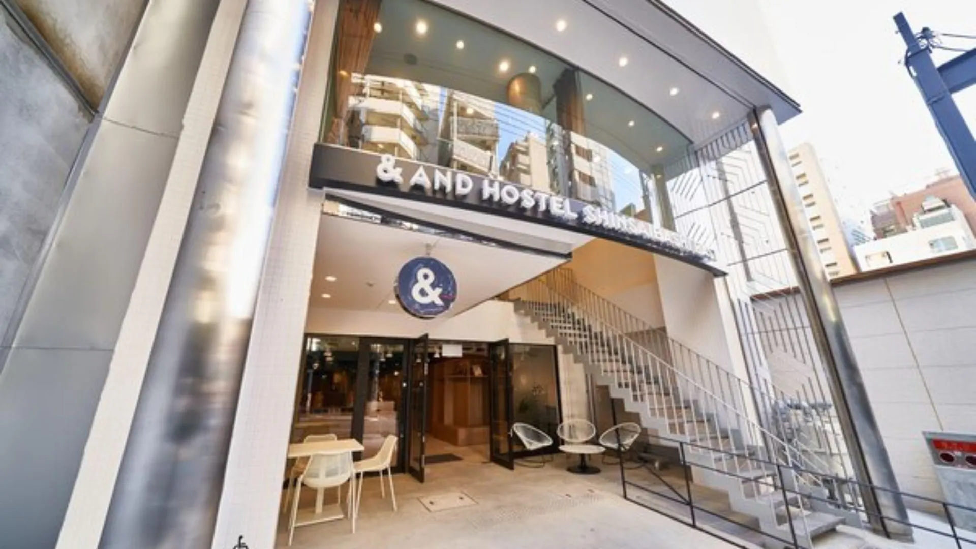 오사카 앤 호스텔 신사이바시 이스트 2성급 호텔 전망