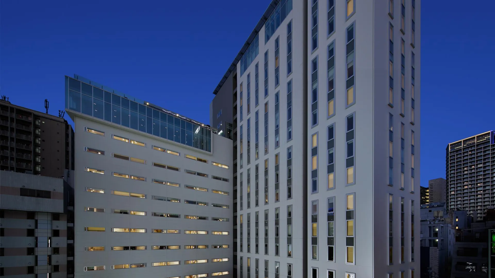 도쿄 / 동경 신주쿠 그랑벨 호텔 4성급 호텔 외관