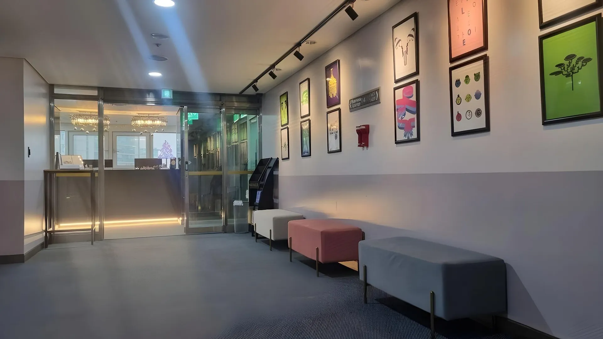 서울 브라운 스위트 호텔 신촌 센트럴 3성급 호텔 외관