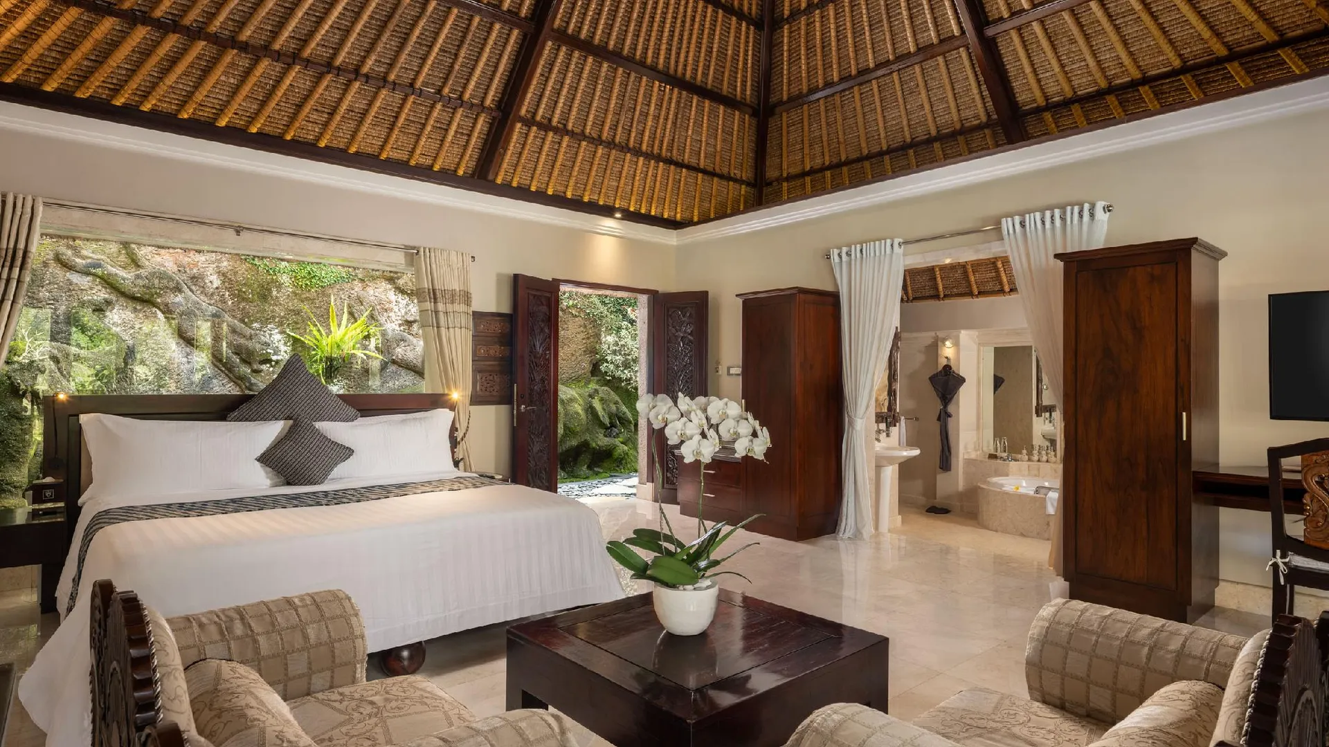 발리 바이스로이 발리 5성급 호텔 스위트룸