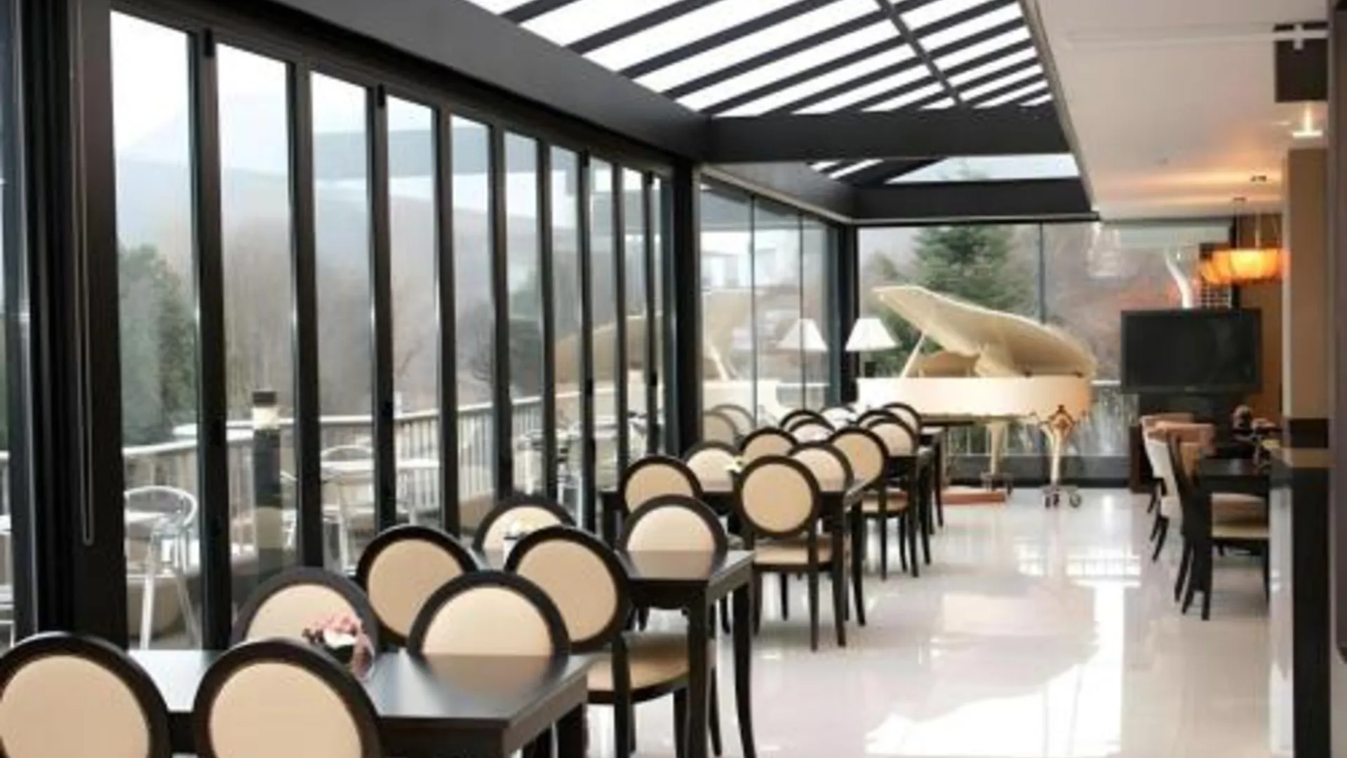 충주 수안보 파크 호텔 4성급 호텔 로비