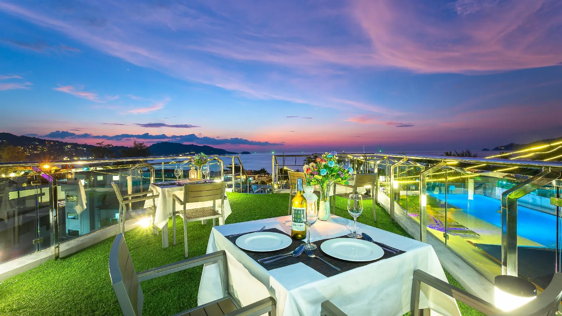 푸켓 호텔 클로버 파통 푸켓 4성급 호텔 외관