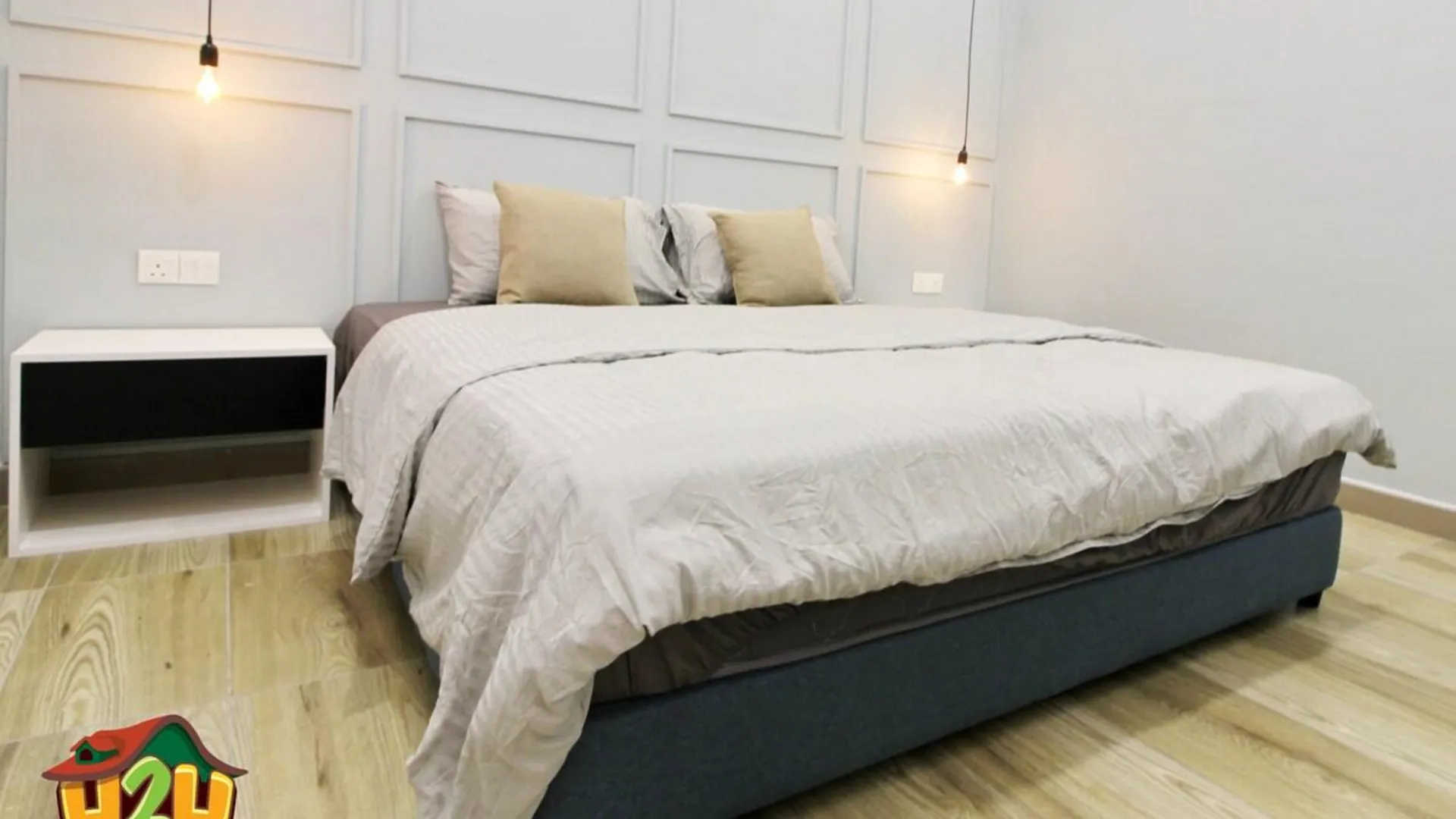 이포 캄풍 자와의 프라이빗 하우스 (800m², 침실 2개, 프라이빗 욕실 2개) 3성급 게스트하우스 객실