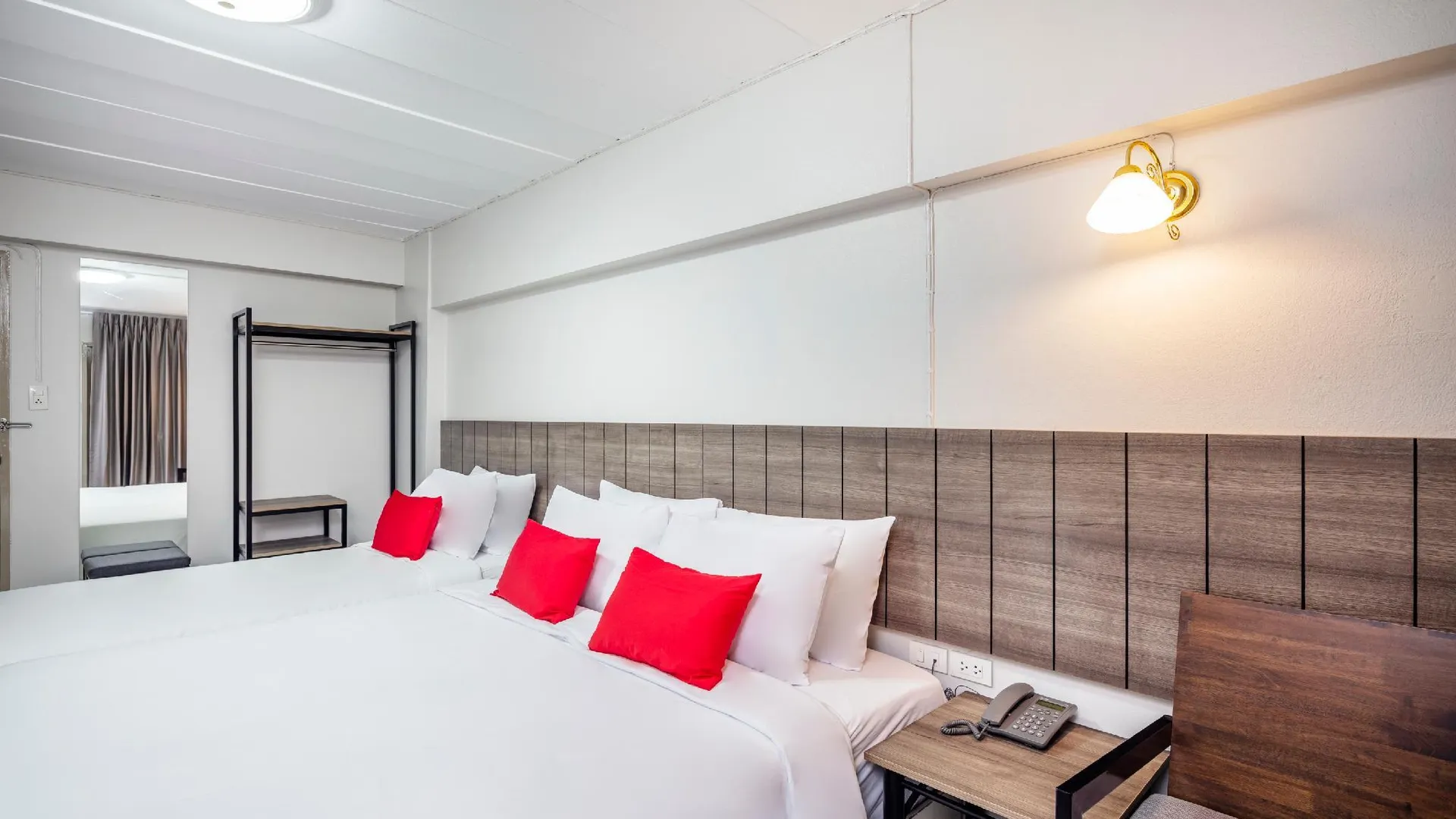 방콕 리보텔 익스프레스 호텔 람캄행 50 방콕 - 노 파킹 3성급 호텔 스위트룸