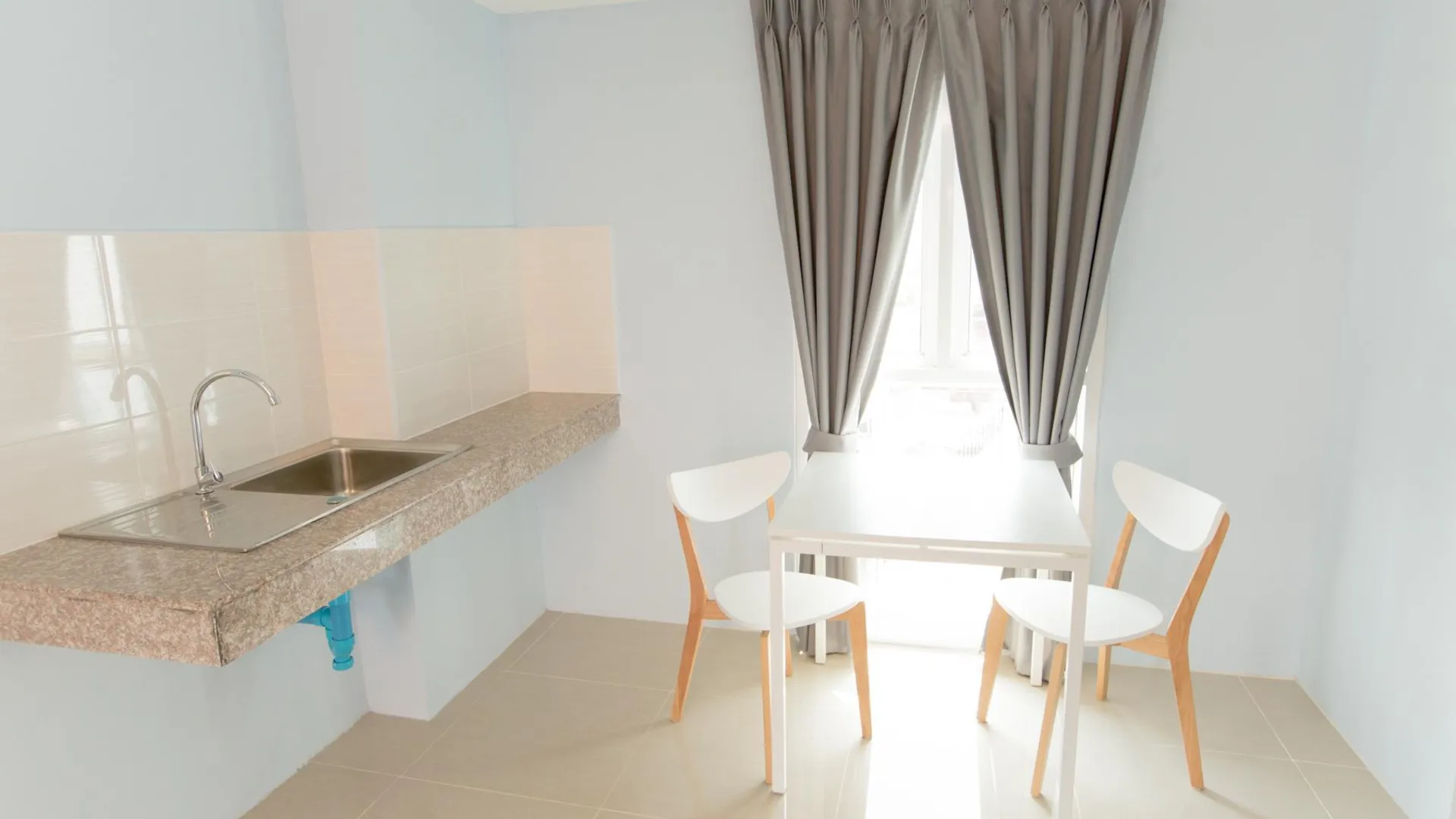 방콕 더 베드룸 라드프라오 101 4성급 호텔 레스토랑