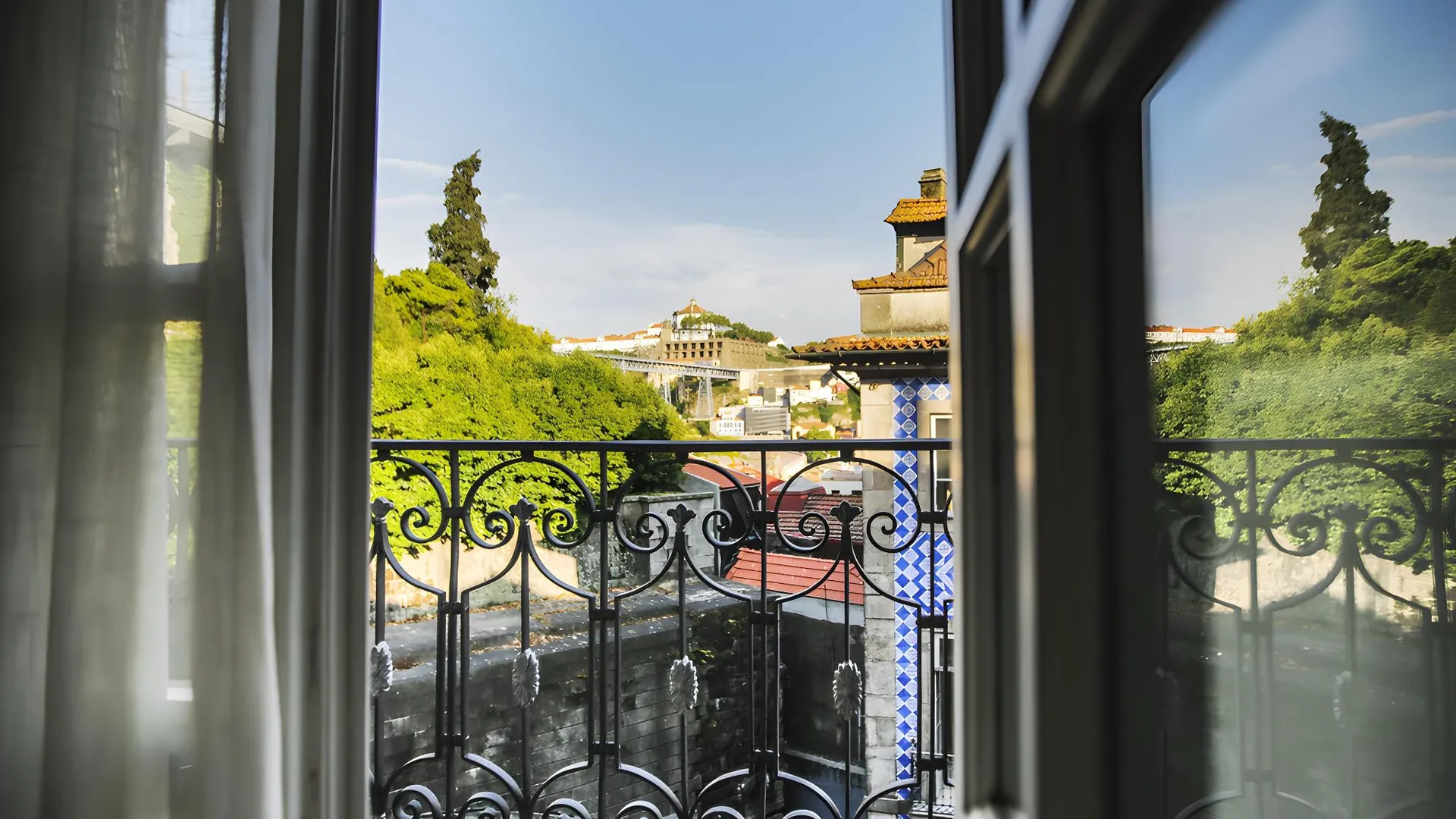 포르투 마이 리베이라 게스트 하우스 4성급 게스트하우스 수영장