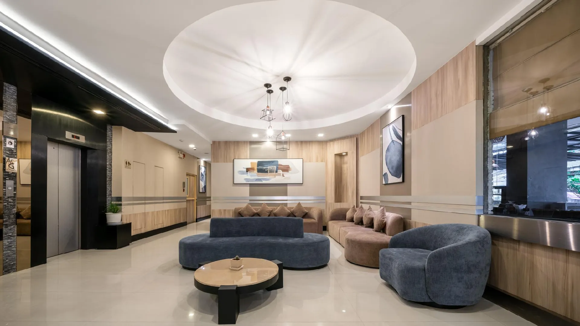 방콕 아델피 스위트 방콕 4성급 호텔 전망