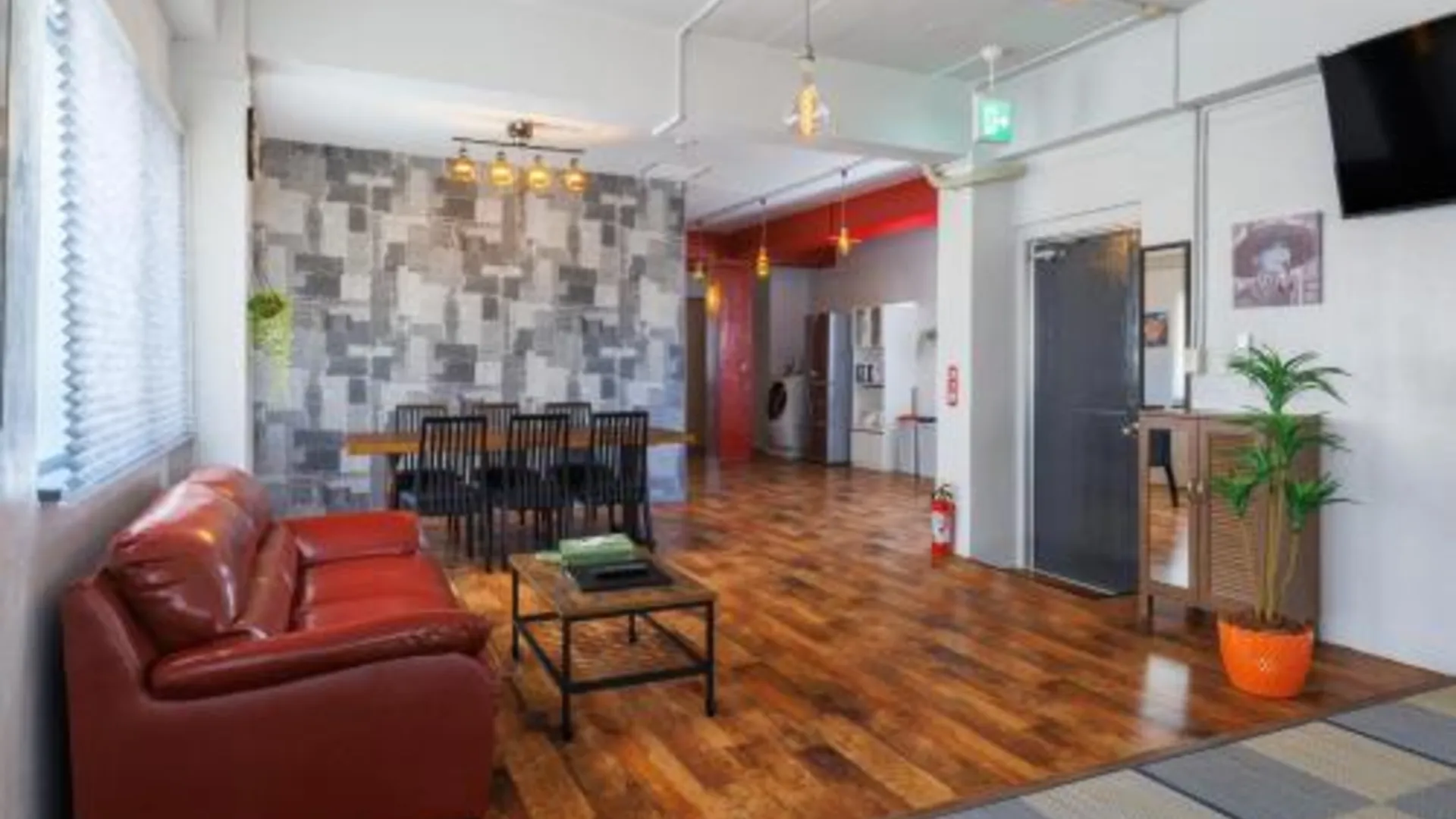 오키나와 본섬 레지덴셜 호텔 나하 미에바시 4성급 게스트하우스 전망