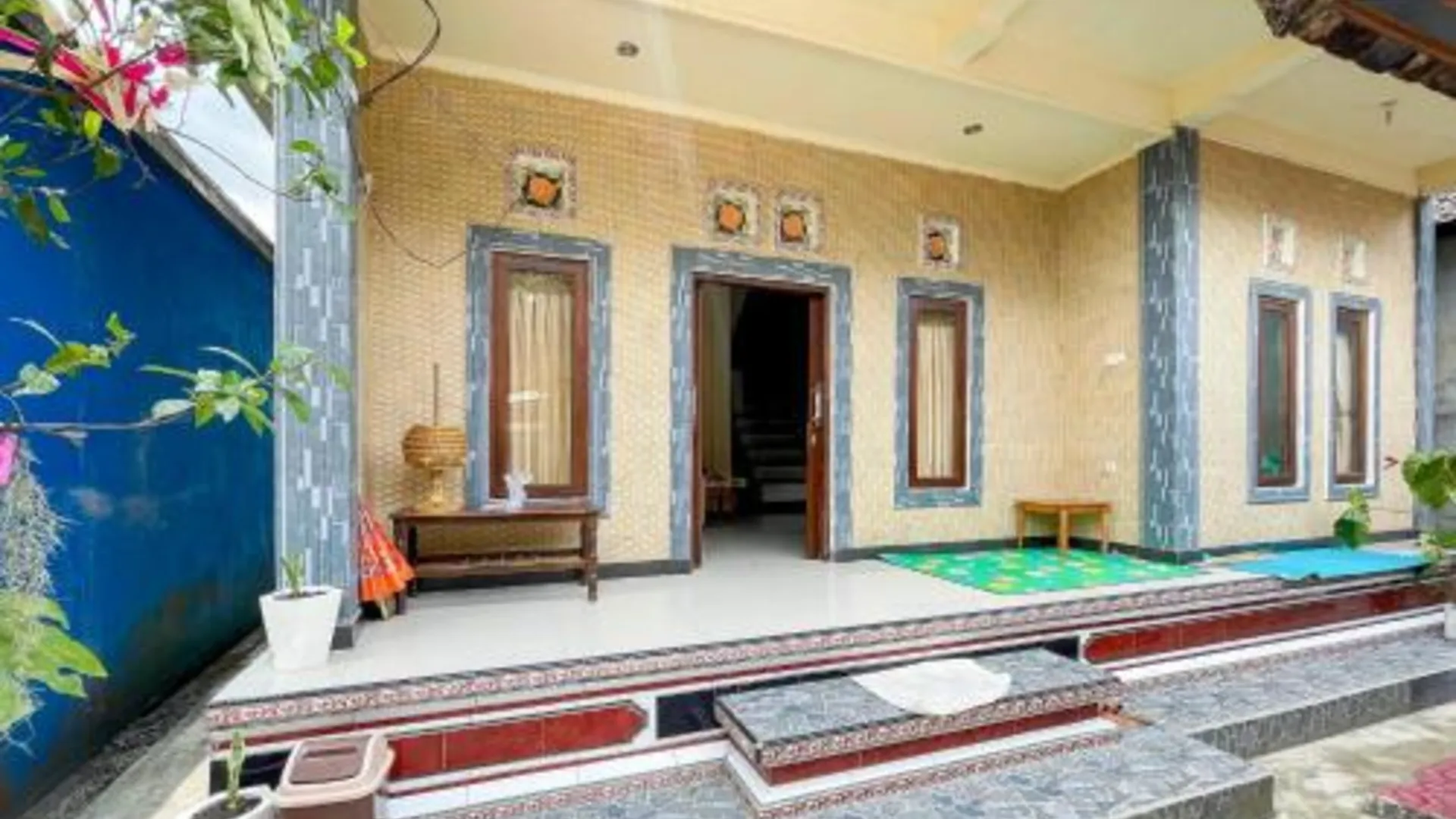 발리 아니쉬 홈스테이 1성급 호텔 로비