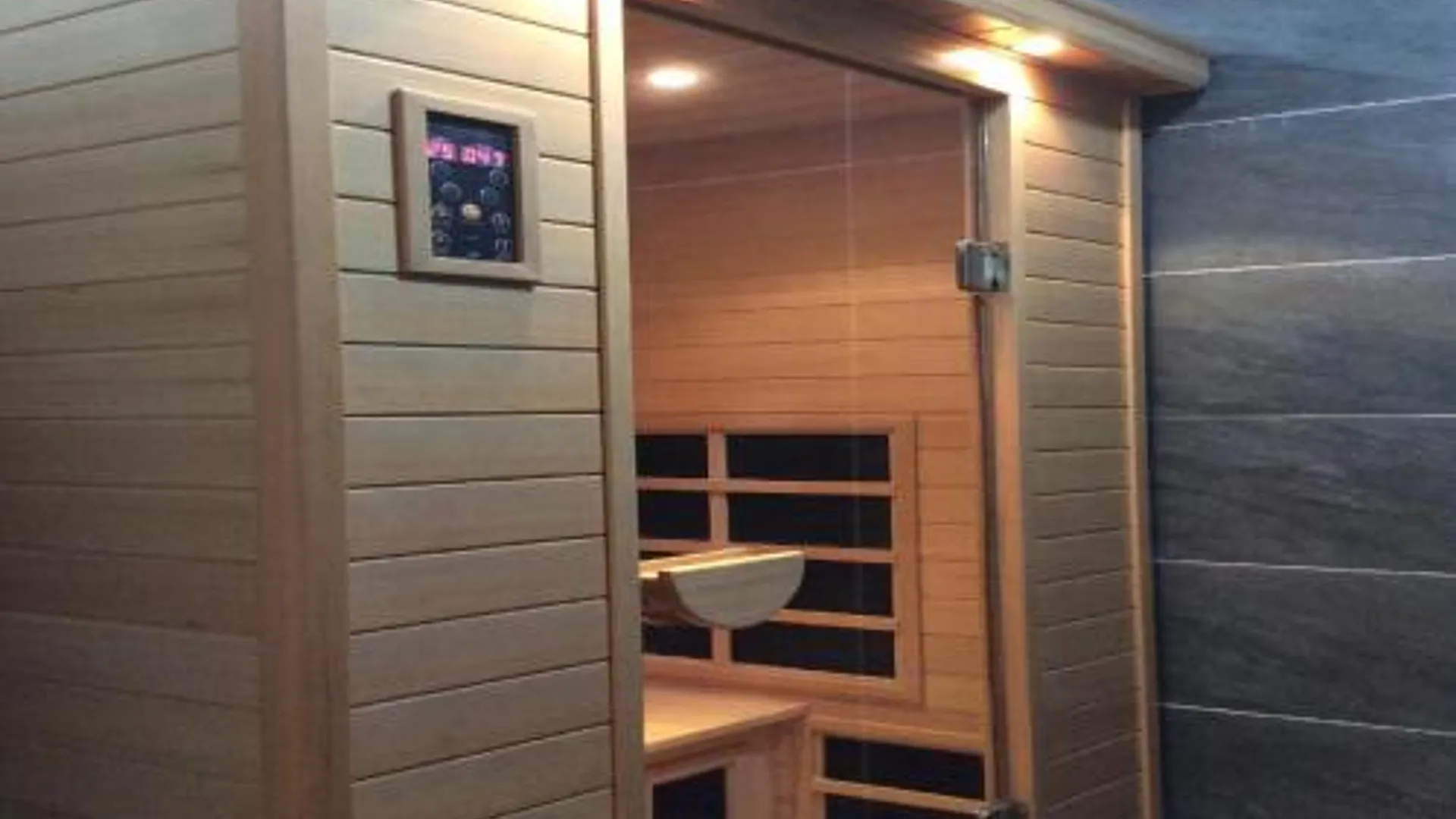 코타키나발루 카시 사양 힐 리조트 3성급 호텔 레스토랑