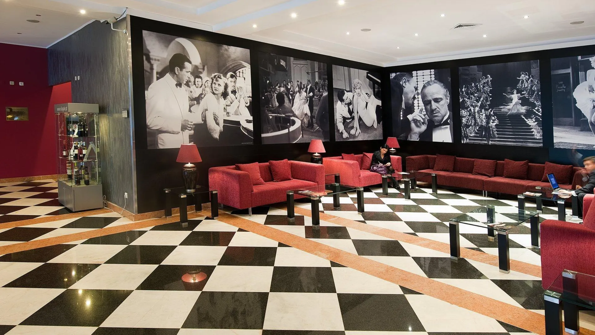 포르투 빌라 가레 포르투 호텔  4성급 호텔 외관