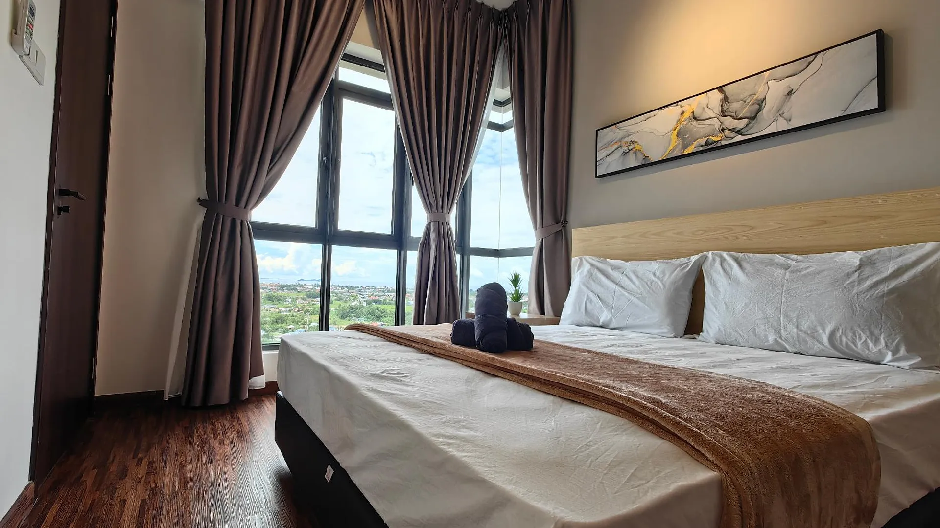 코타키나발루 크파얀의 아파트먼트 (726m², 침실 2개, 프라이빗 욕실 2개) 4성급 싱글룸 스위트룸