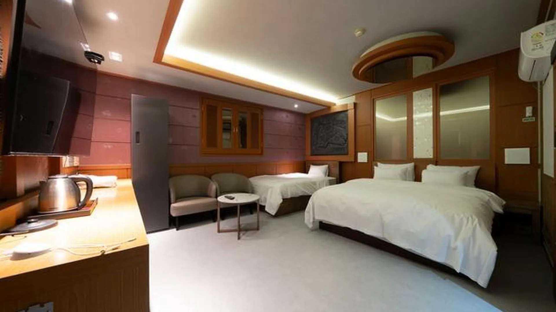 서울 고양 주교 노블레스 호텔 객실