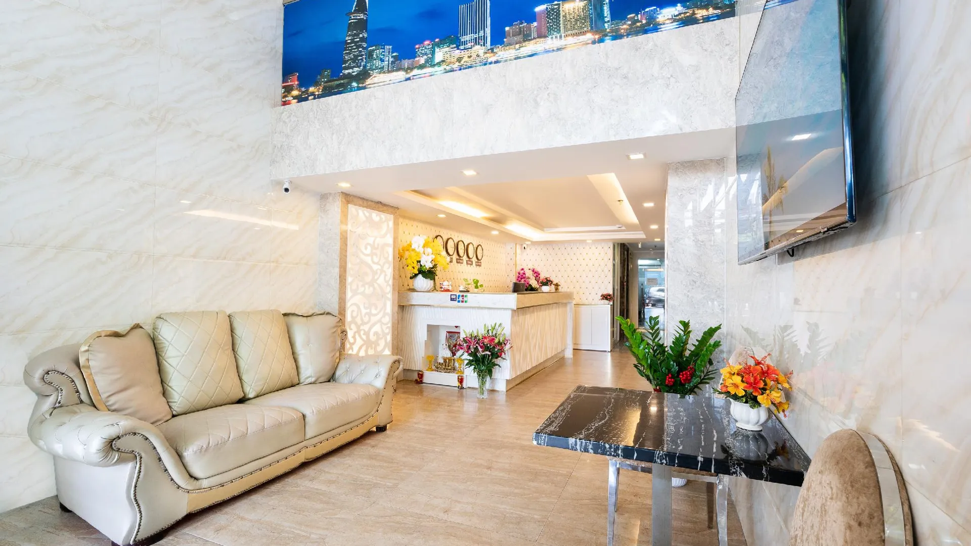 호치민 EEA 사이공 호텔 2성급 호텔 외관