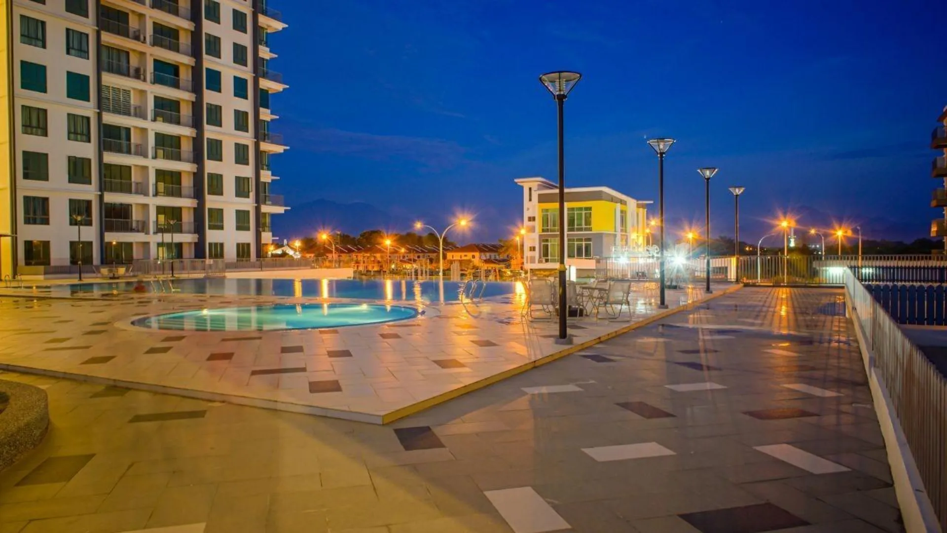 이포 켈레방의 아파트먼트 (325m², 침실 3개, 프라이빗 욕실 2개) 4성급 싱글룸 객실