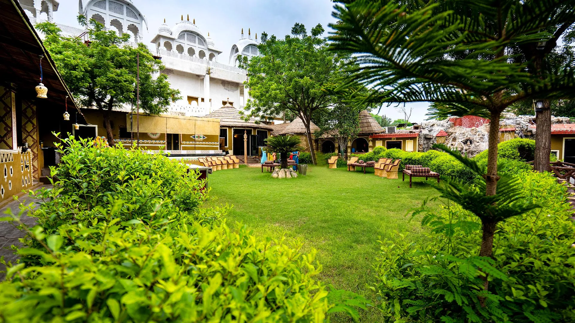 게갈 Swad Ri Dhani 3성급 호텔 객실