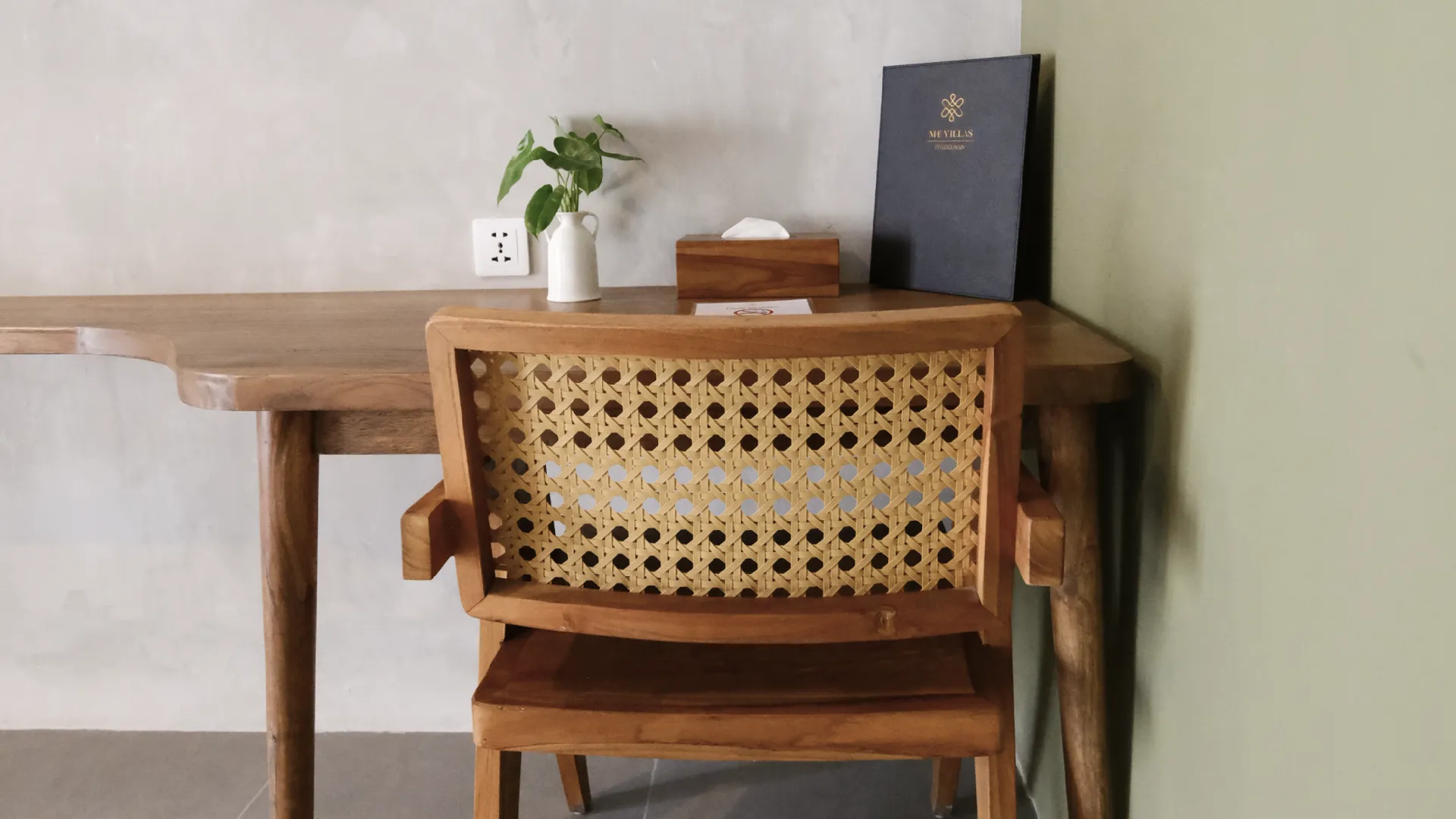 발리 ME 빌라 페레레난 3성급 호텔 레스토랑