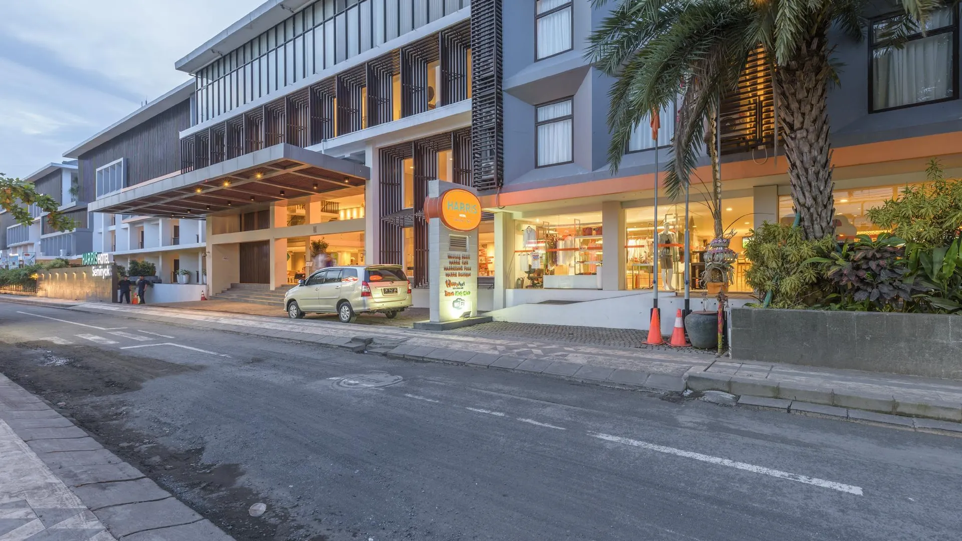 발리 해리스 호텔 스미냑 4성급 호텔 객실