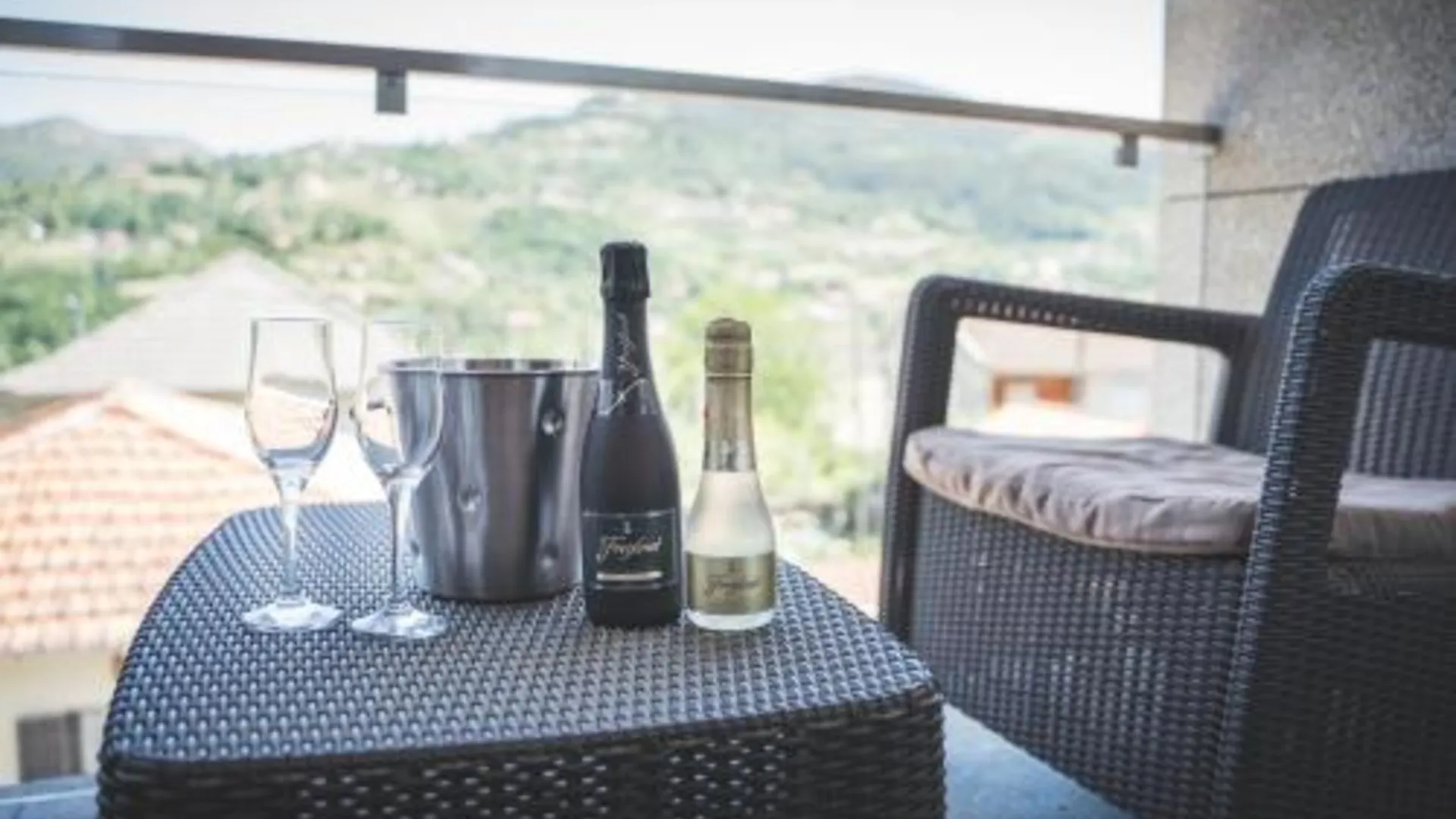 세르바 Hotel De Cerva 2성급 호텔 수영장