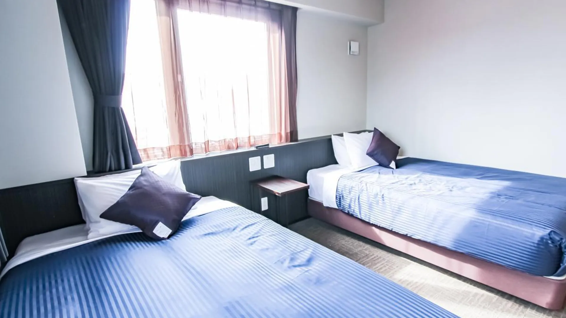 오사카 내추럴 핫 스프링 호텔 라이브맥스 프리미엄 우메다 이스트 3성급 호텔 스위트룸