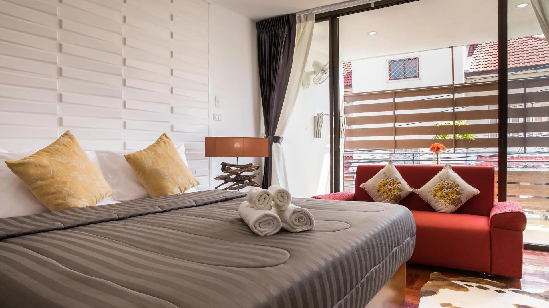 방콕 나인 플러스 로프트 (게스트 하우스) 2성급 호텔 스위트룸