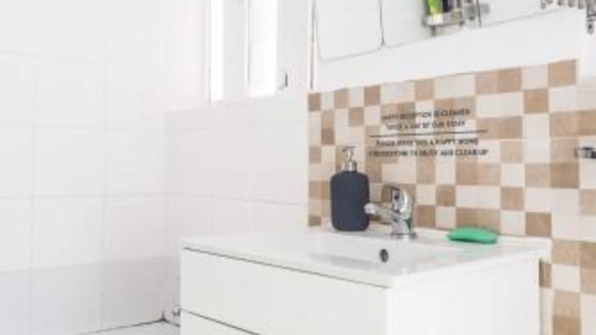 리스본 Party Zone 호텔 외관