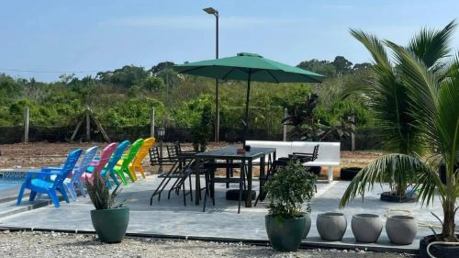 말라카 마스지드 타나의 방갈로 (800m², 침실 3개, 프라이빗 욕실 2개) 5성급 싱글룸 수영장