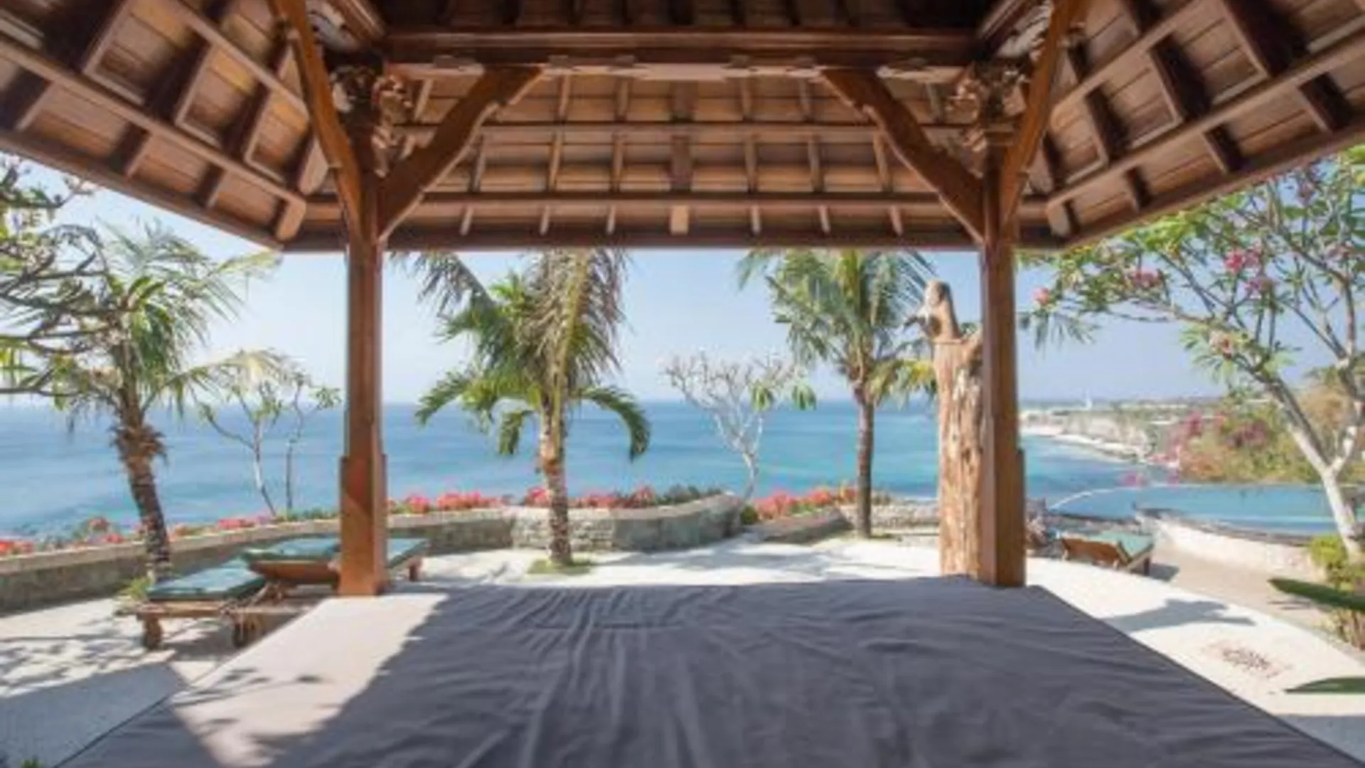 발리 Kembang Kuning 4성급 호텔 외관