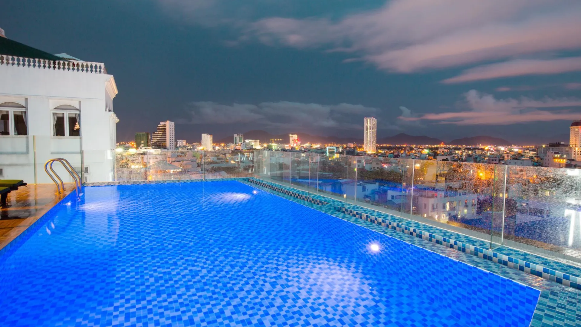 다낭 센트럴 호텔 앤 스파 다낭 3성급 호텔 로비