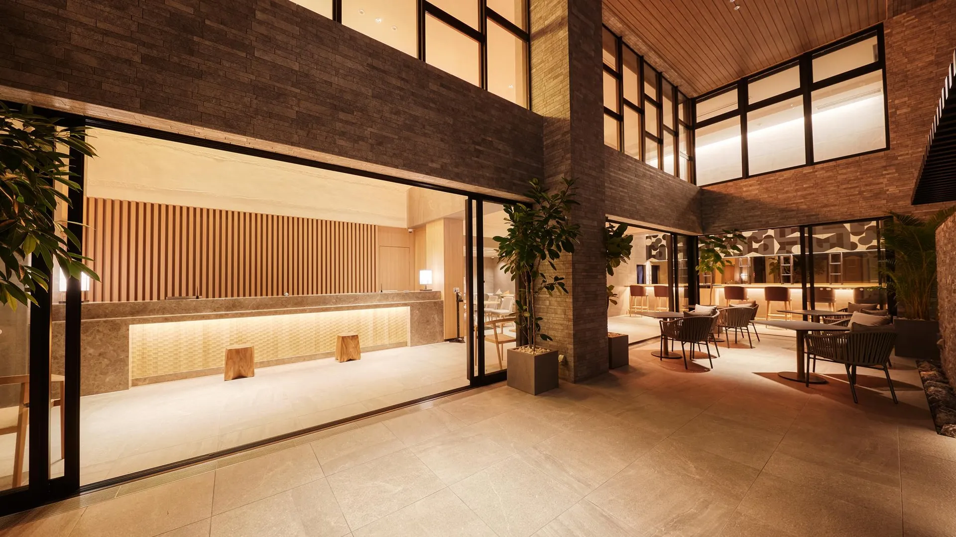 오키나와 본섬 Hotel Yuquesta Agarimachi 3성급 호텔 로비