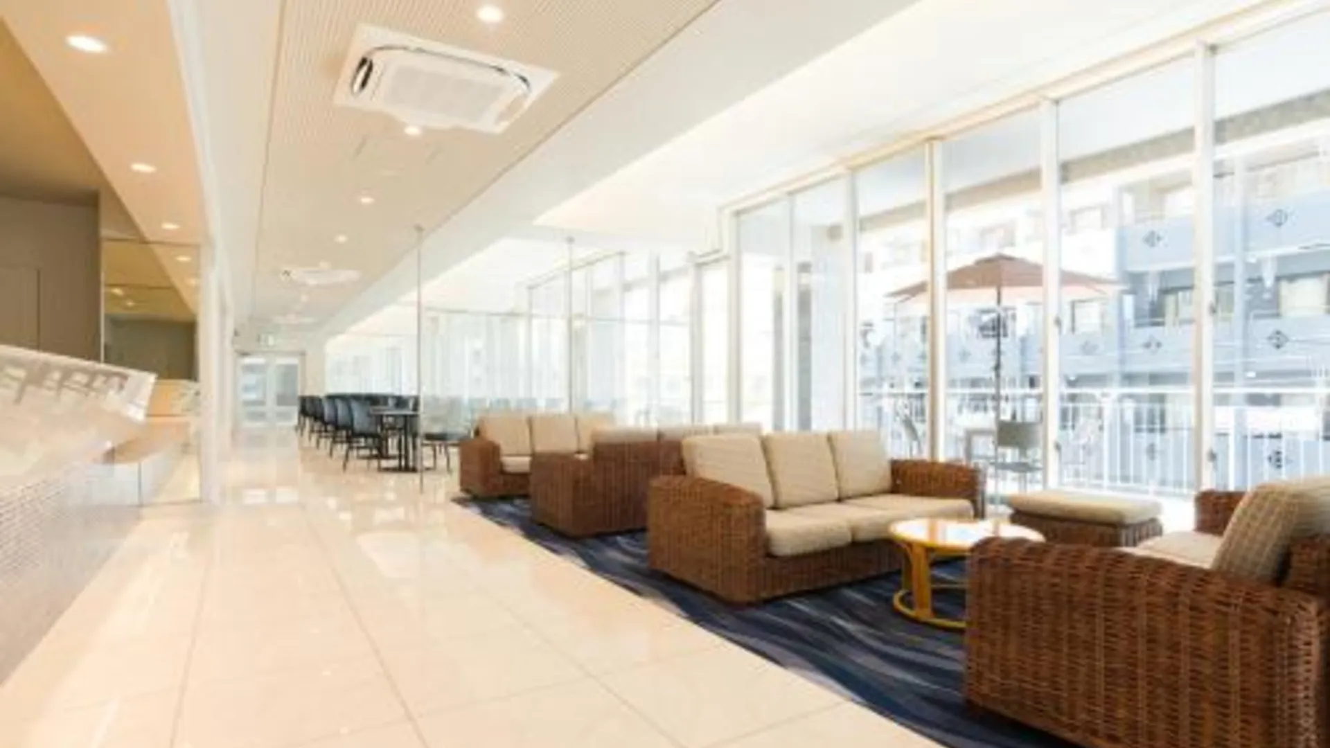 오키나와 본섬 RJ 호텔 나하 3성급 호텔 로비