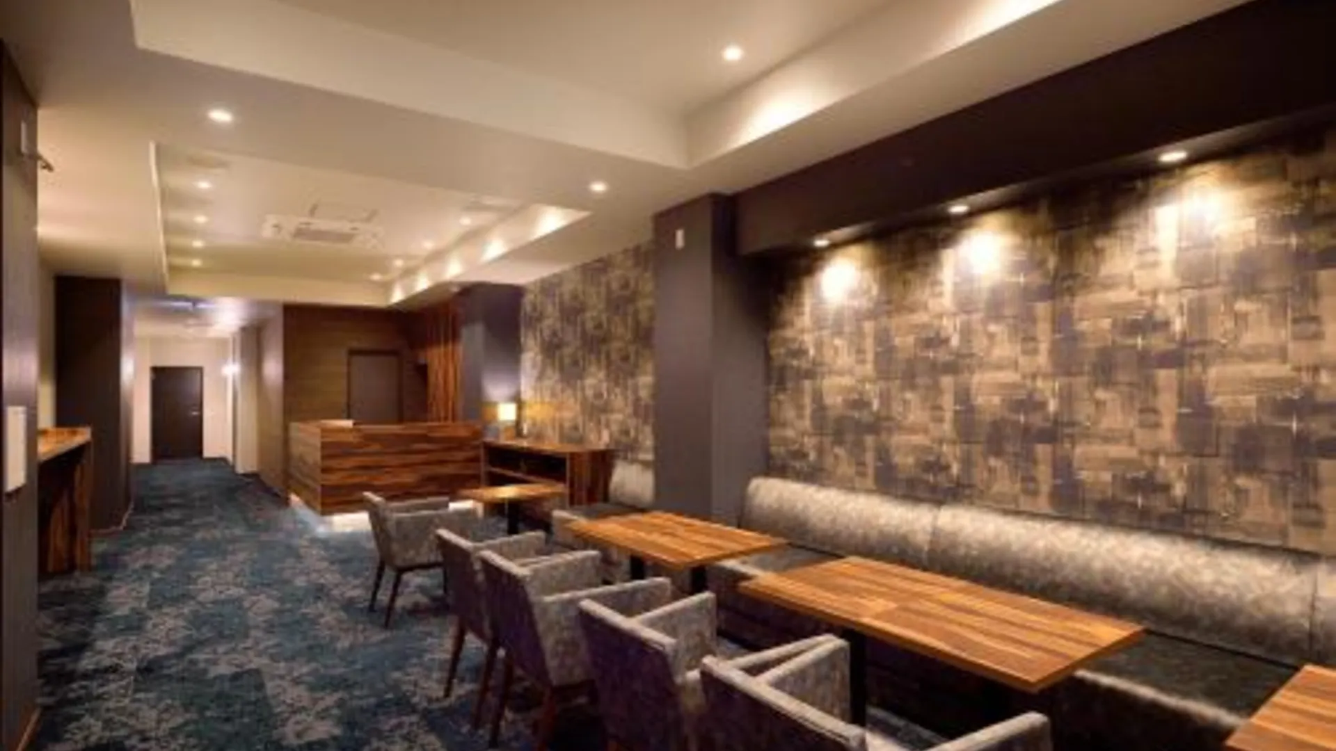 오사카 호텔 더 록 3성급 호텔 로비