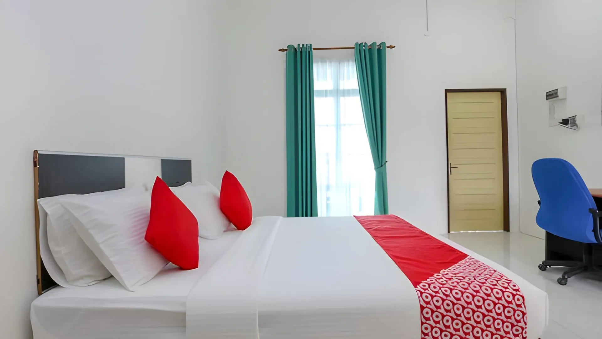 쿠안탄 Saujana Villa Cherok Paloh, Kuantan Beach  2성급 호텔 스위트룸