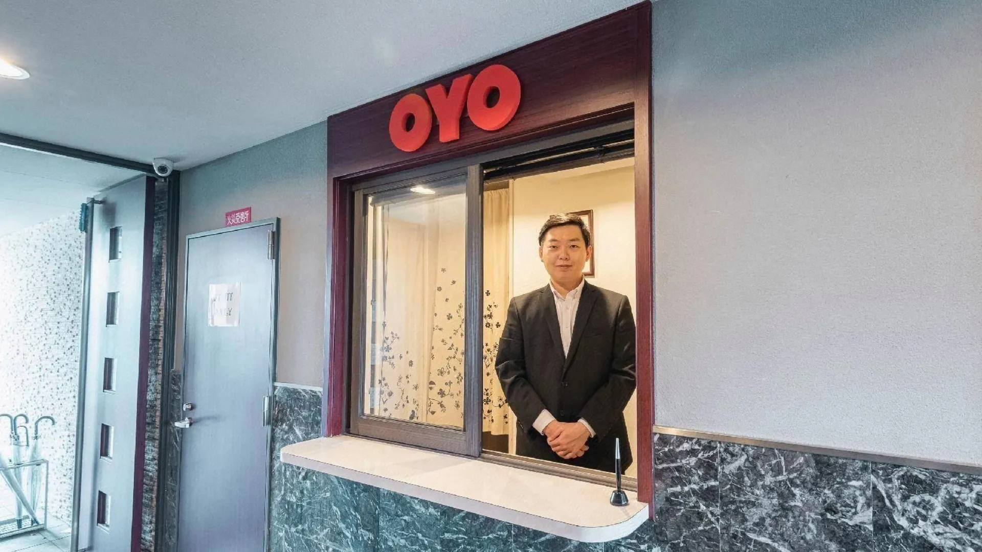 오사카 타비스트 글루아르 오사카 2성급 호텔 외관